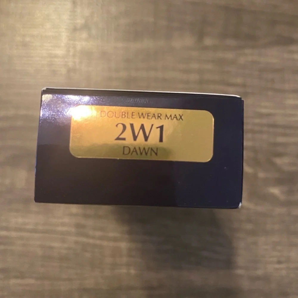 Estee Lauder-NEW-🌸HP🌸Double Wear Maximum Cover Camouflage Foundation-Face / Body